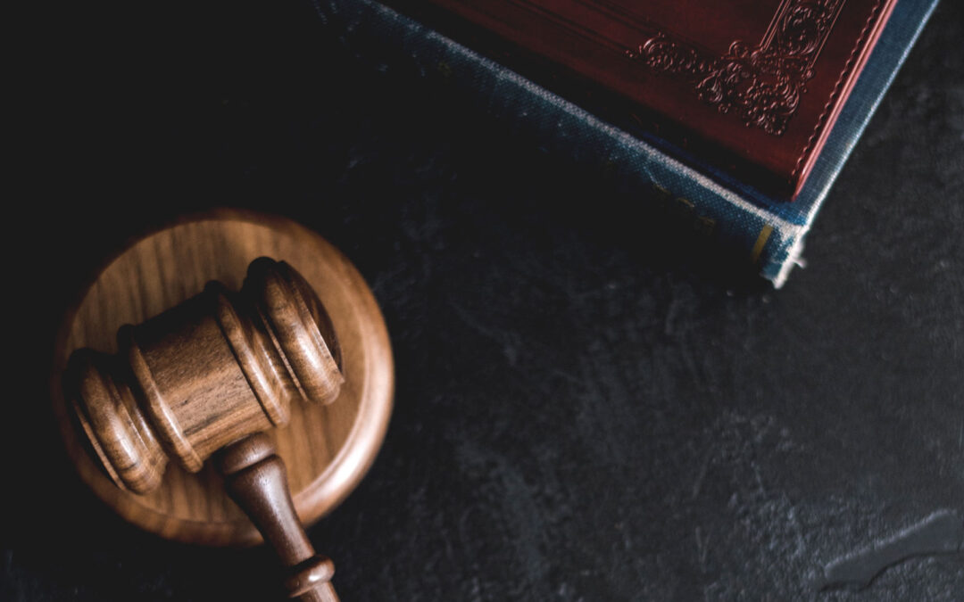 Щодо факту відсутності реєстрації місця проживання спадкоємця за місцем проживання спадкодавця при прийняття спадщини